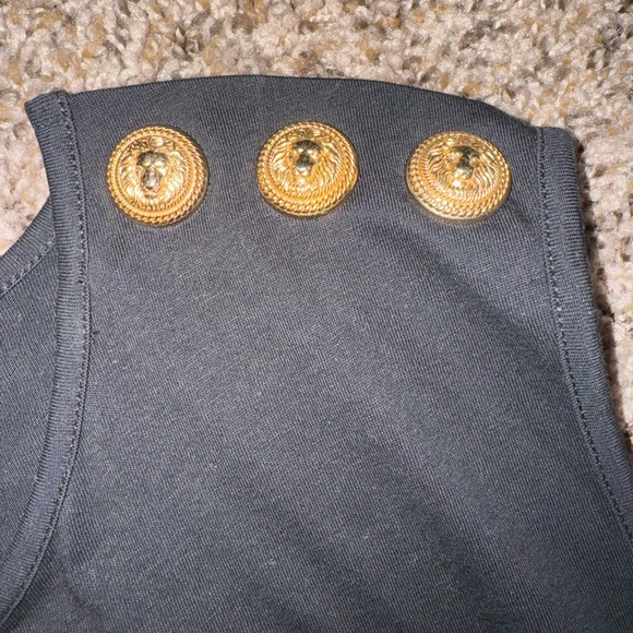 Authentic Balmain Tee Shirt. 👚 - Picture 3 of 7